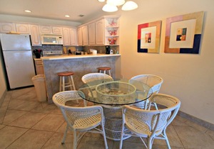 Amazing Ocean Views from this 3rd Floor unit! With a Pool, Beach Boardwalk, Boat