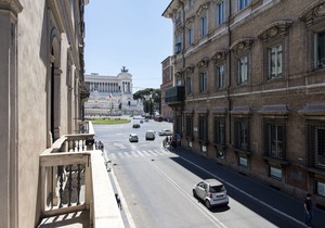 Amazing Piazza Venezia Suite Int. 3