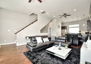 🌟Amazing Rooftop🌟Downtown Skyline Views🌃Sleeps 15🛏️