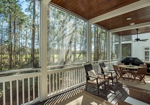 Amazing Sandestin Beach House-4 BR 3.5 BA, Golf Cart-Beach Access, Lux Amenities