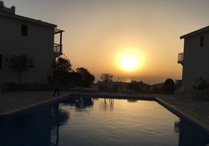 Amazing sea view location - Spacious 2 Bedroom 2 Bathroom House - Wifi & air-con