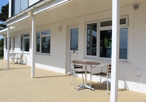 Amazing Sea Views from this Charming 1 Bedroom Apartment