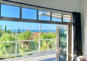 Amazing Seaview House