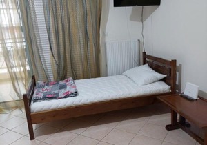 Amazing Theokritoy B2 in Tripolis free parking
