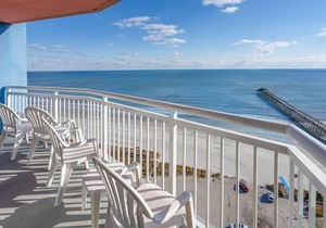 Amazing Views & Amenities at Ritzy Oceanfront Family Condo Resort, Restaurants-North Myrtle Beach