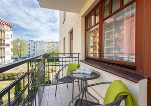 Ambria Apartments V