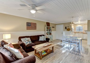 Amelia Landings | Screened Porch | Wooded View | Community Pool | Short Walk to Beach
