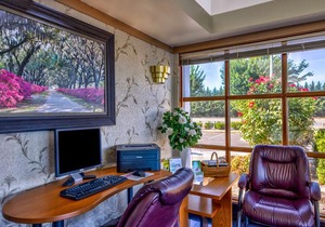 Americas Best Value Inn Phoenix Ashland