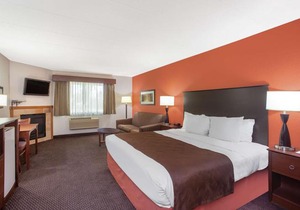 AmericInn by Wyndham White Bear Lake St Paul