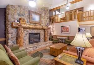 AmericInn by Wyndham Cedar Falls
