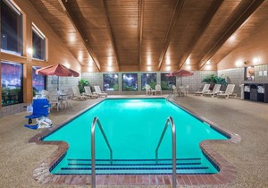 AmericInn by Wyndham Cedar Falls