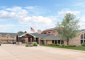 AmericInn by Wyndham Cedar Falls