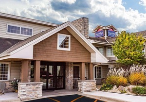 AmericInn by Wyndham Hotel and Suites Long Lake