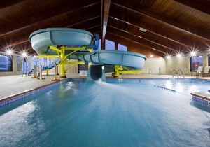 AmericInn by Wyndham Shakopee Near Canterbury Park