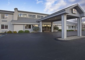 AmericInn by Wyndham Bay City