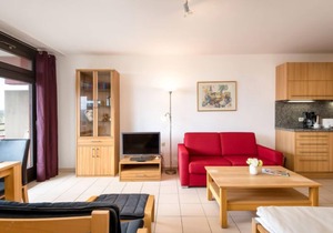 Amsel (A410) by Interhome