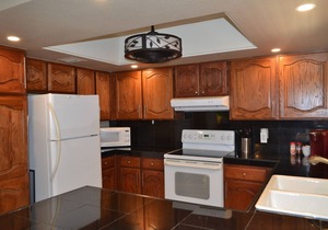 Anasazi Village - Beautiful Setting-Dining, Shopping, Golf, Peaceful