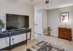Anchor by Pleasure Pier #3: Updated Condo Community, Heart of the City