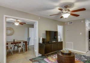 Anchor by Pleasure Pier #7: Updated Condo Community, Heart of the City