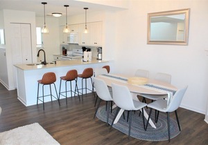 Anchors Away, Dog-Friendly & Upgraded Condo in Pirate's Cove!