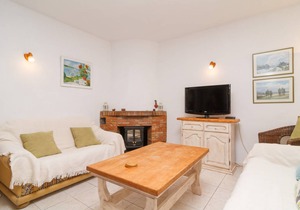 Andalusian style Holiday House in Pueblo Andaluz Nerja Ref 208