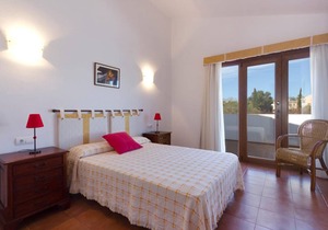 Angel 8 bedroom villa, Cala'n Bosch