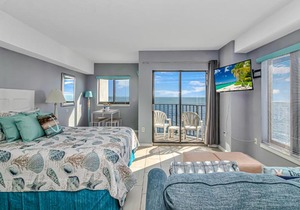 Angled Oceanfront Studio with Incredible Views! Palace Resort 1003 - Sleeps 4 guests