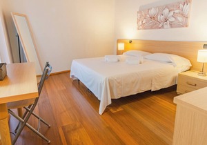 Antiche Mura 4 - One Bedroom Guest House, Sleeps 2