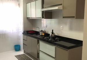 Apartamento 2 dormitórios a 300 metros do mar na Meia Praia - Itapema-sc