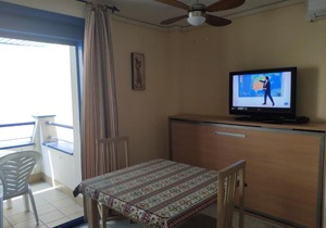 APARTAMENTO CON GARAJE JUNTO A LA PLAYA DE EL MORCHE, torrox
