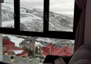 Apartamento en Sierra Nevada, próximo a pistas y plaza central, vistas increíbles