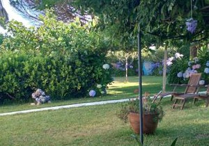 Apartamentos Casa Jardín La Lanzada