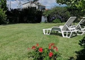 Apartamentos Casa Jardín La Lanzada