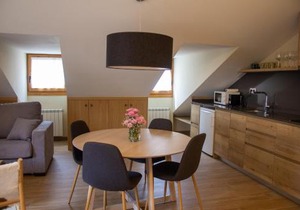 Apartaments Areny - L'Amfitriona