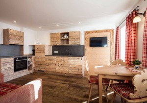 Apartment no. 4, 1-2 pers., 32 sqm, balcony, W-LAN, living room and bedroom, west