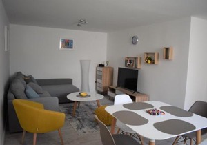 Apartman Tomki - modern, refurbished 2 bedroom apartment - 4 guests