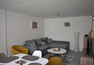 Apartman Tomki - modern, refurbished 2 bedroom apartment - 4 guests