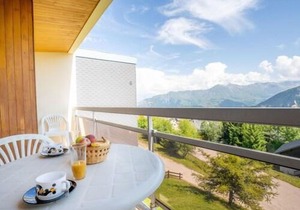 Apartment Cote Louve