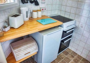 Apartment 1 Large Studio Sea Front- Sea Views- Free Parking