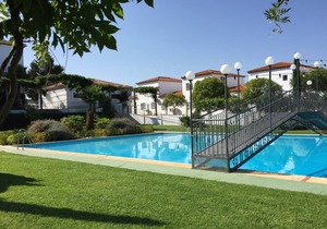 Apartment 11 (WIFI + Patio + Parking)