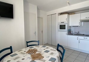 Apartment 2/4 people - on the beach