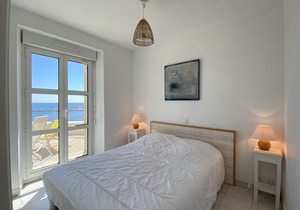 Apartment 2/4 people - on the beach