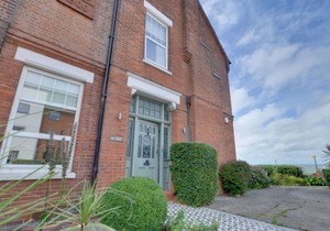 Apartment ∙ 2 bedrooms ∙ 4 guests