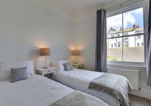 Apartment ∙ 2 bedrooms ∙ 4 guests