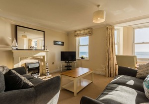 Apartment ∙ 2 bedrooms ∙ 4 guests