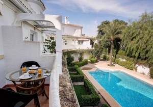 Apartment ∙ 2 bedrooms ∙ 4 guests