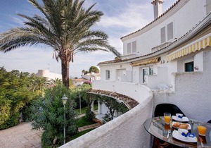 Apartment ∙ 2 bedrooms ∙ 4 guests