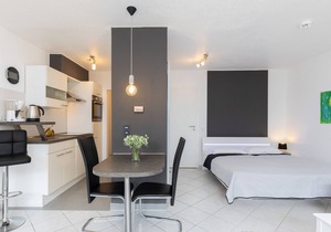 Apartment 2 with terrace and beach chair in house Grün 17 in Grömitz