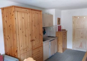 Apartment 21sqm, upper floor, combi. Bedsitter, kitchenette, WLAN, max. 2 p.