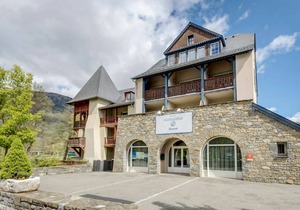 Apartment ∙ 3 bedrooms ∙ 9 guests